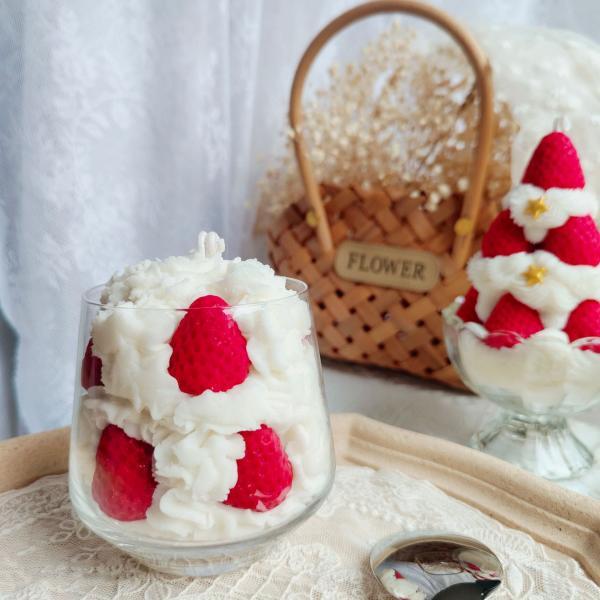 DCC014 Cream Strawberry Tower Scented Candle Fruit Melaleuca Cup Creative Birthday Gift Handmade